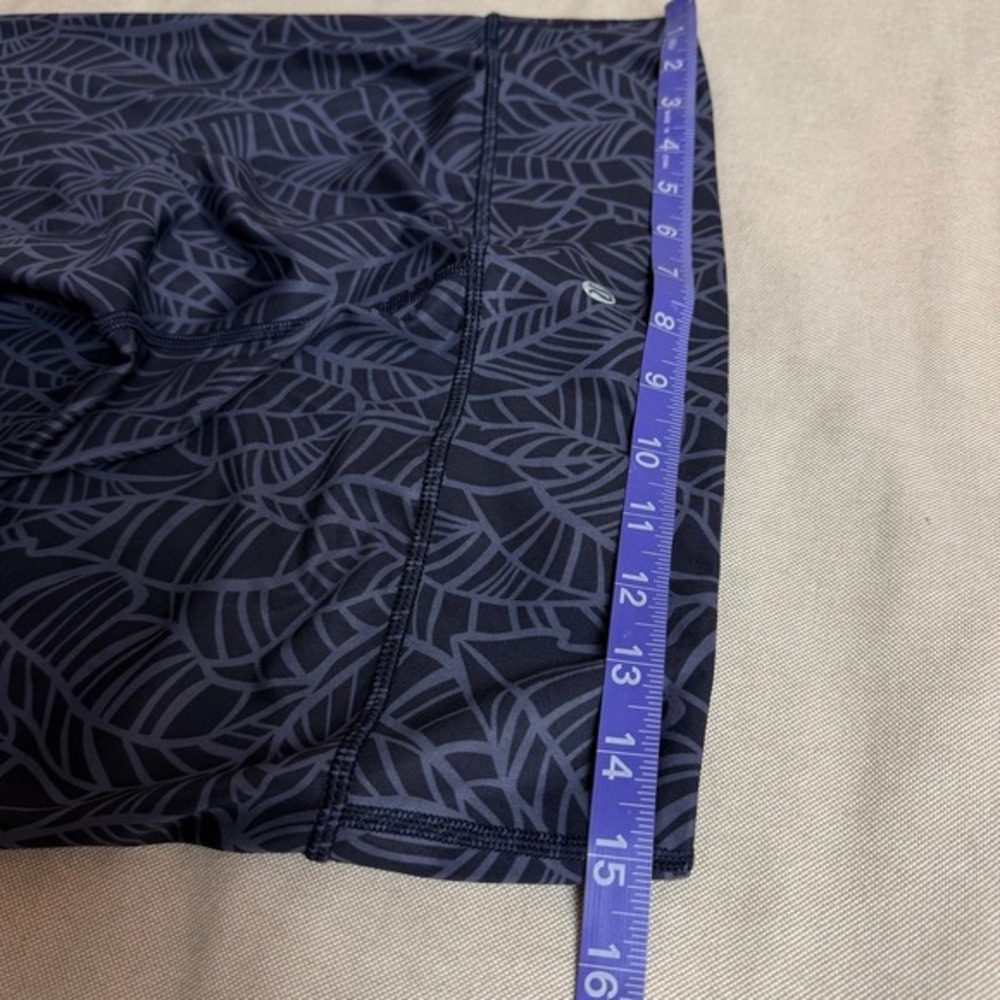 Lululemon Wunder‎ Under Size 10 Banana Leaf Cadet Blue Cropped 19in - Picture 8 of 9